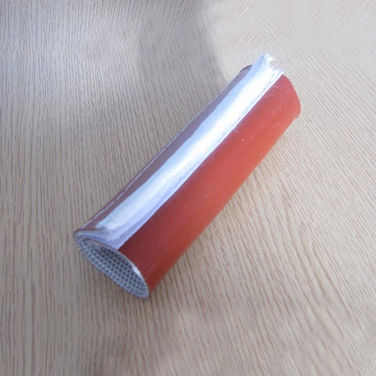 ���ʽ�ߜ��׹�(AT881